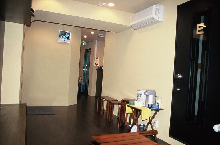lobby01
